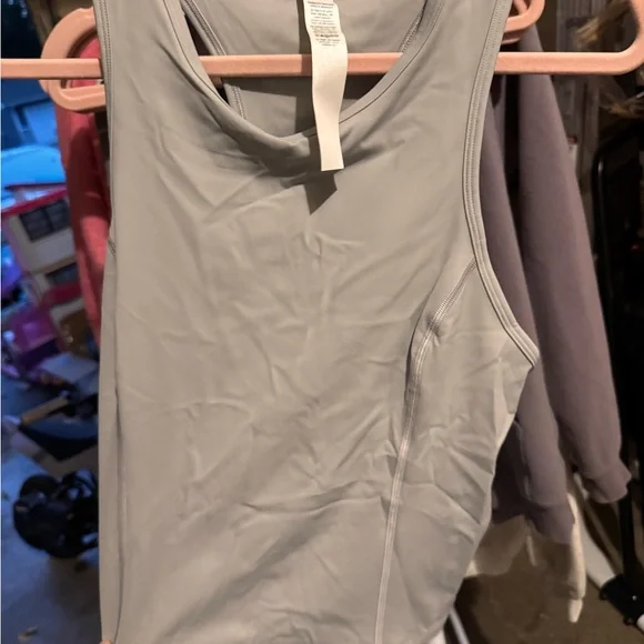 lululemon athletica Gray Tank Top - Picture 3 of 5
